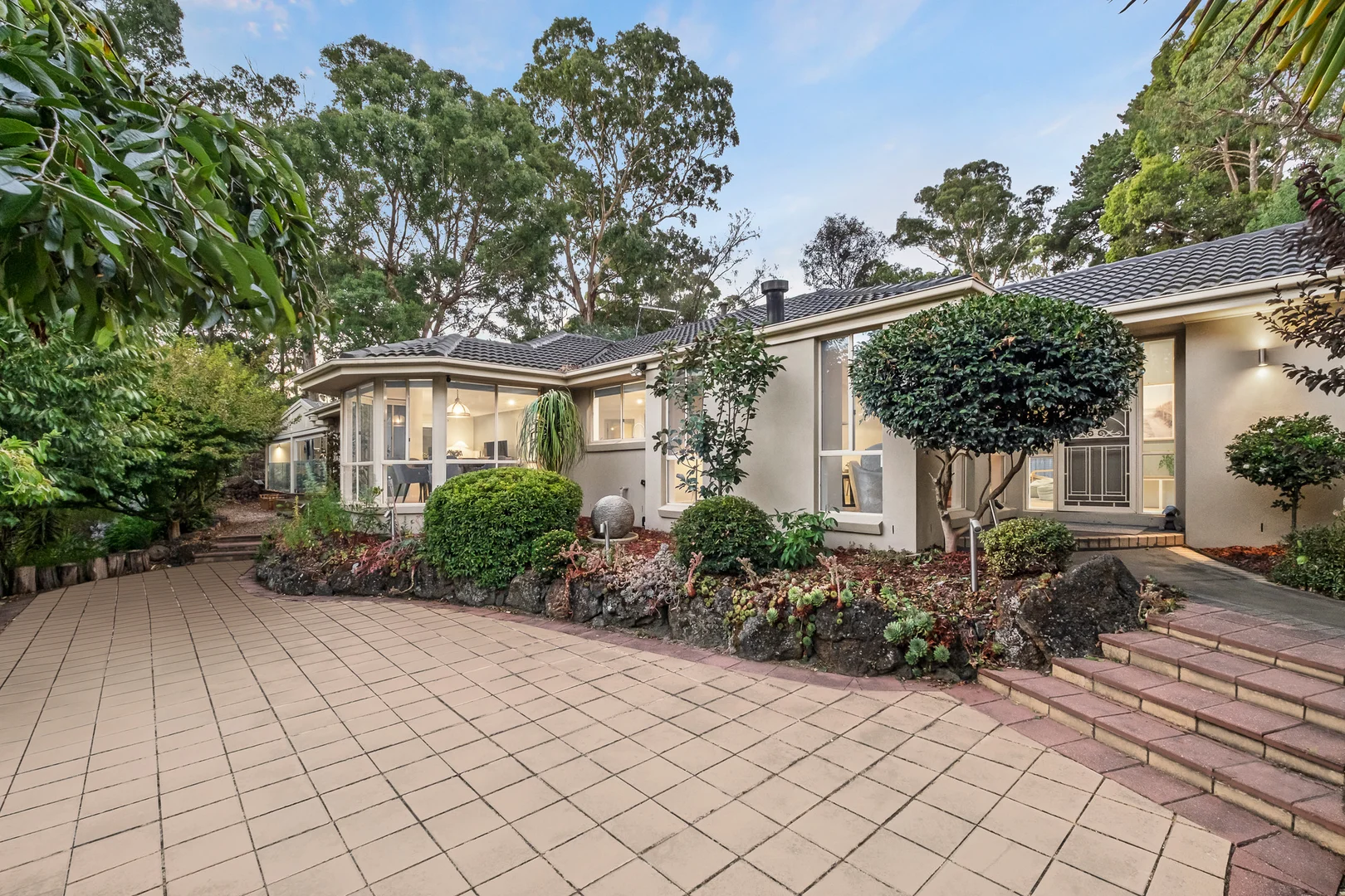 Additional image 2 of 1 Raymond Elliot Court, Park Orchards VIC 3114