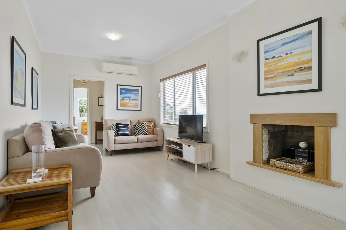 Additional image 4 of 245 Roslyn Avenue, Blackmans Bay TAS 7052