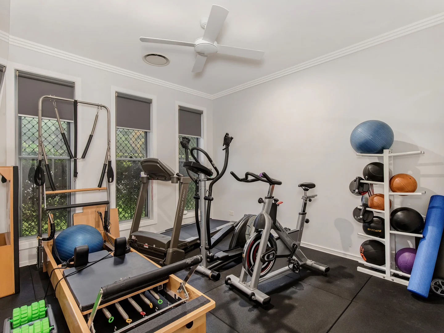 Additional image 34 of 22 Panorama Drive, Reedy Creek QLD 4227