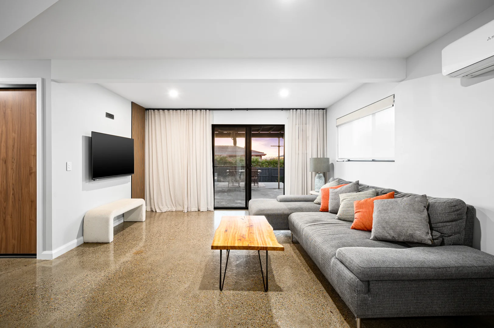 Additional image 11 of 63 Regent Street, Wynnum West QLD 4178