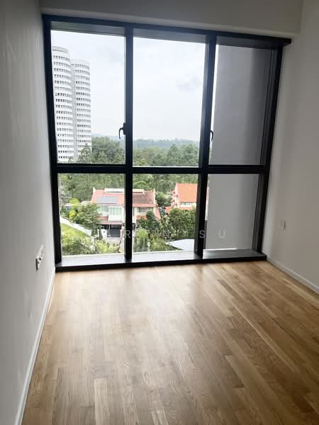 21 Ang Mo Kio Rise photo 4