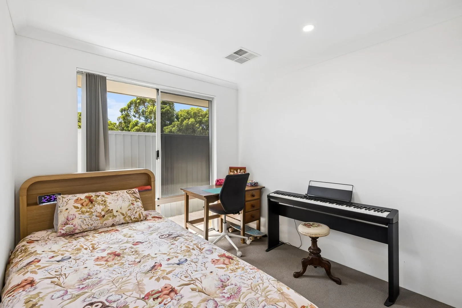 Additional image 7 of 16 Paluma Grove, Yanchep WA 6035