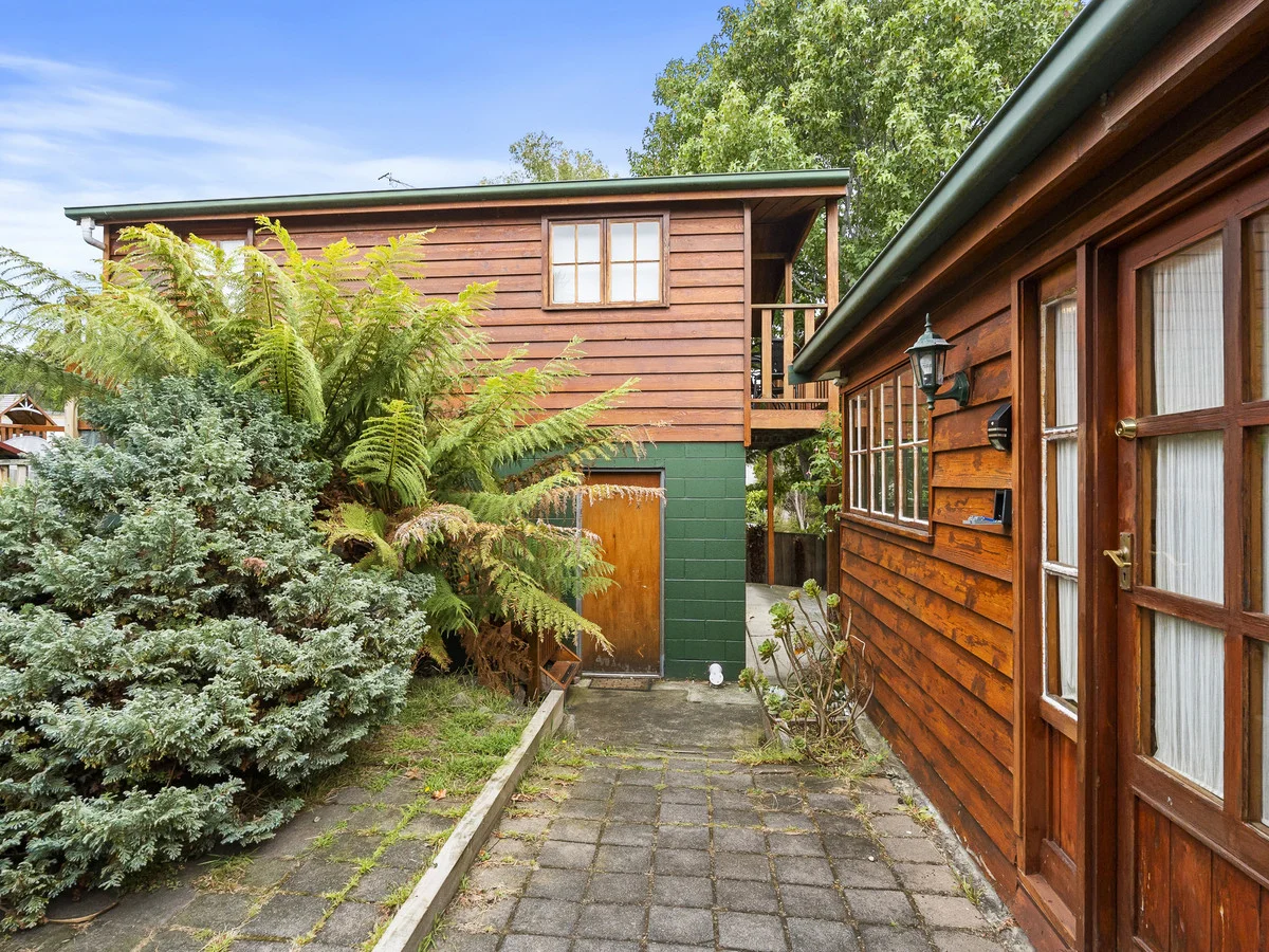 Additional image 36 of 245 Roslyn Avenue, Blackmans Bay TAS 7052