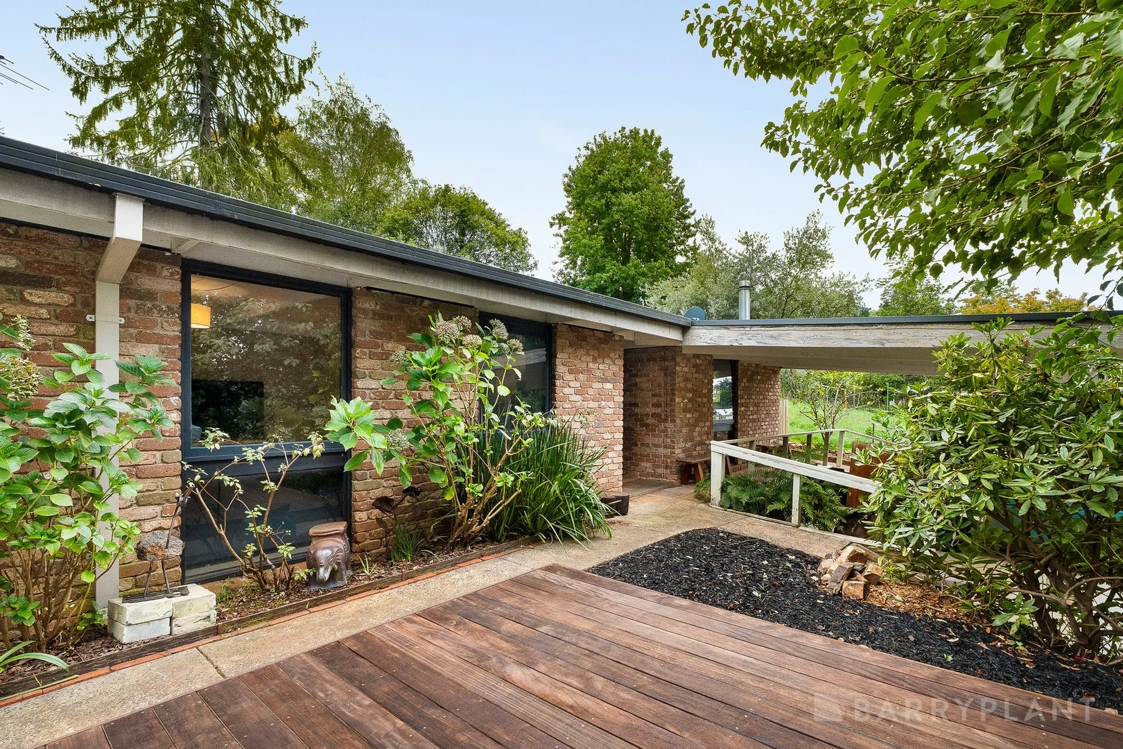 15 Emerald Lake Road, Emerald VIC 3782