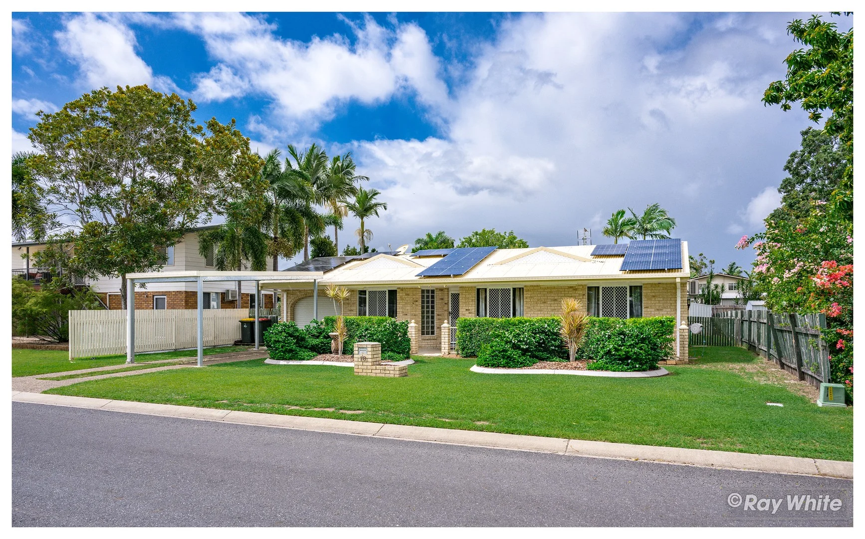 18 Bondeson Drive, Parkhurst QLD 4702