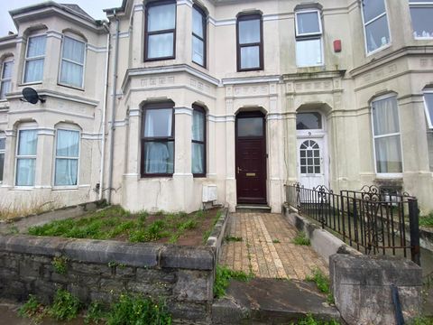Greenbank Avenue, Plymouth PL4