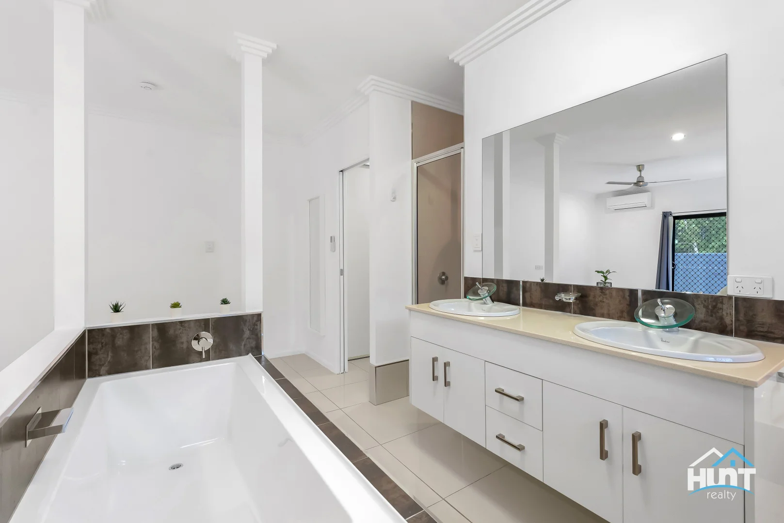 Additional image 17 of 16 Conway Close, Bentley Park QLD 4869