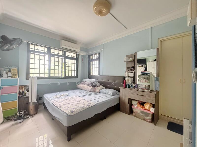 411 Sembawang Drive photo 2