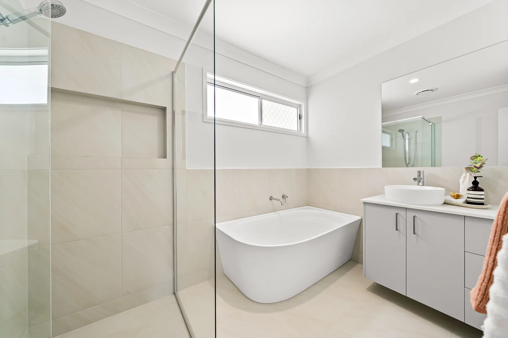 Additional image 16 of 33A Howsan Street, Mount Gravatt East QLD 4122