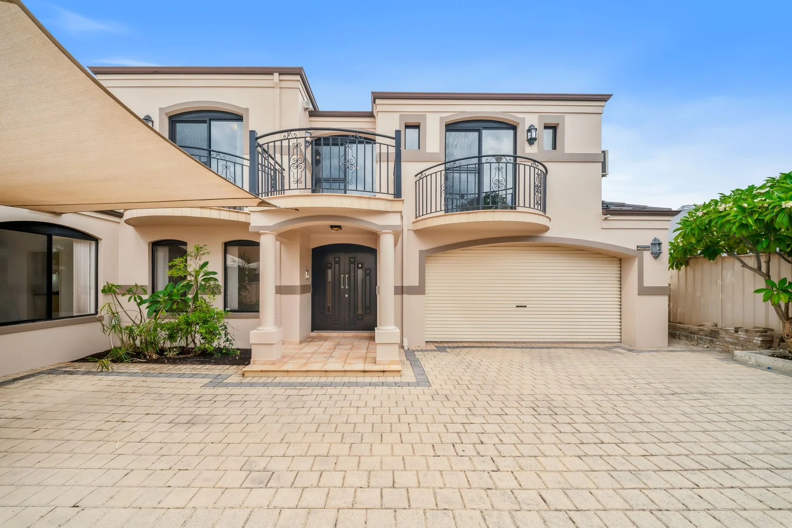 2/106 Ardross Street, Applecross WA 6153