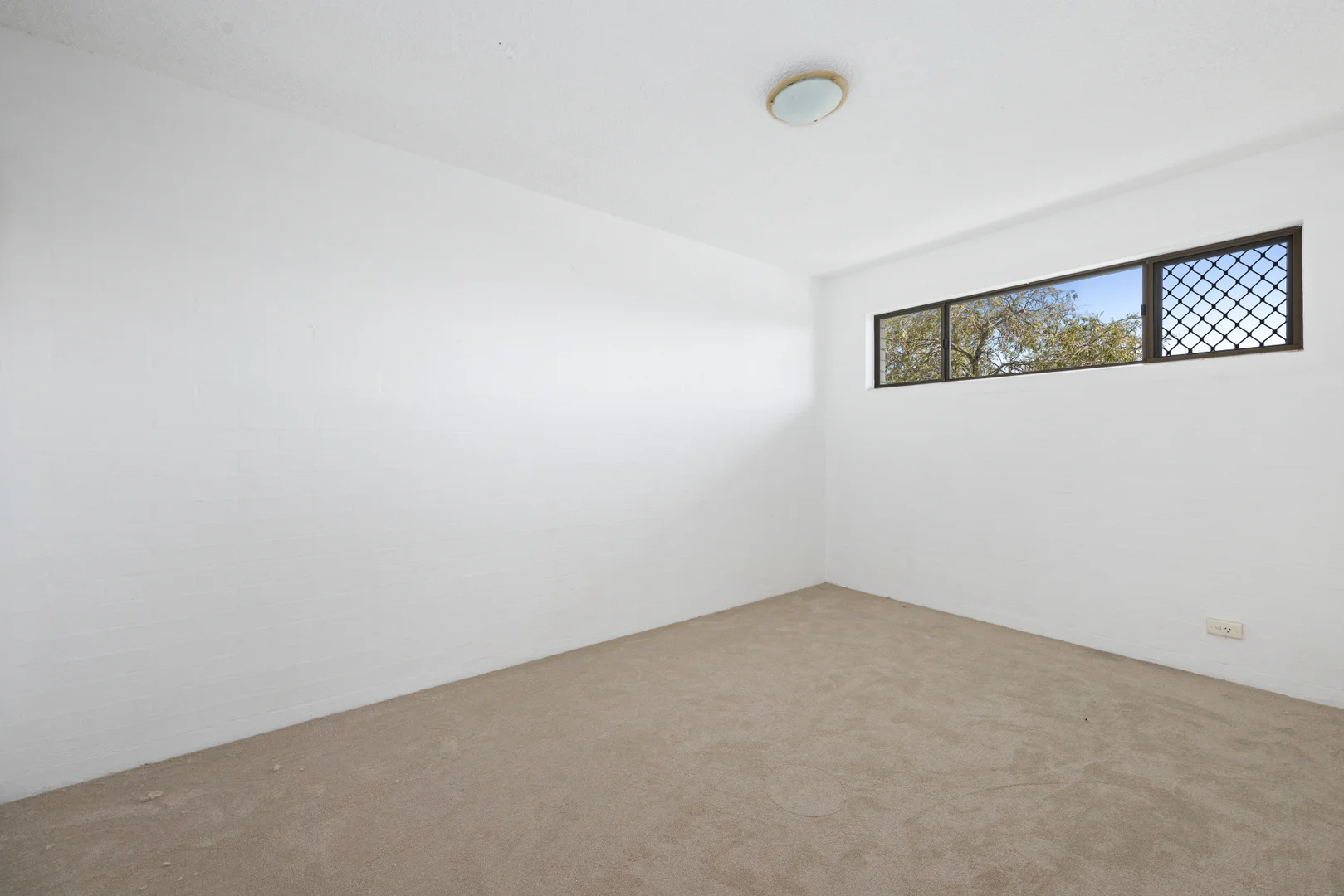 Additional image 8 of 13/11-13 Pangarinda Place, Mooloolaba QLD 4557