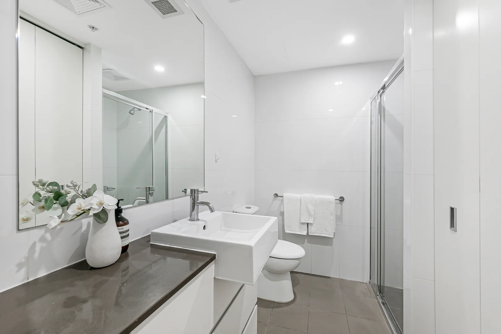 Additional image 7 of 701/12 Brodie Spark Drive, Wolli Creek NSW 2205