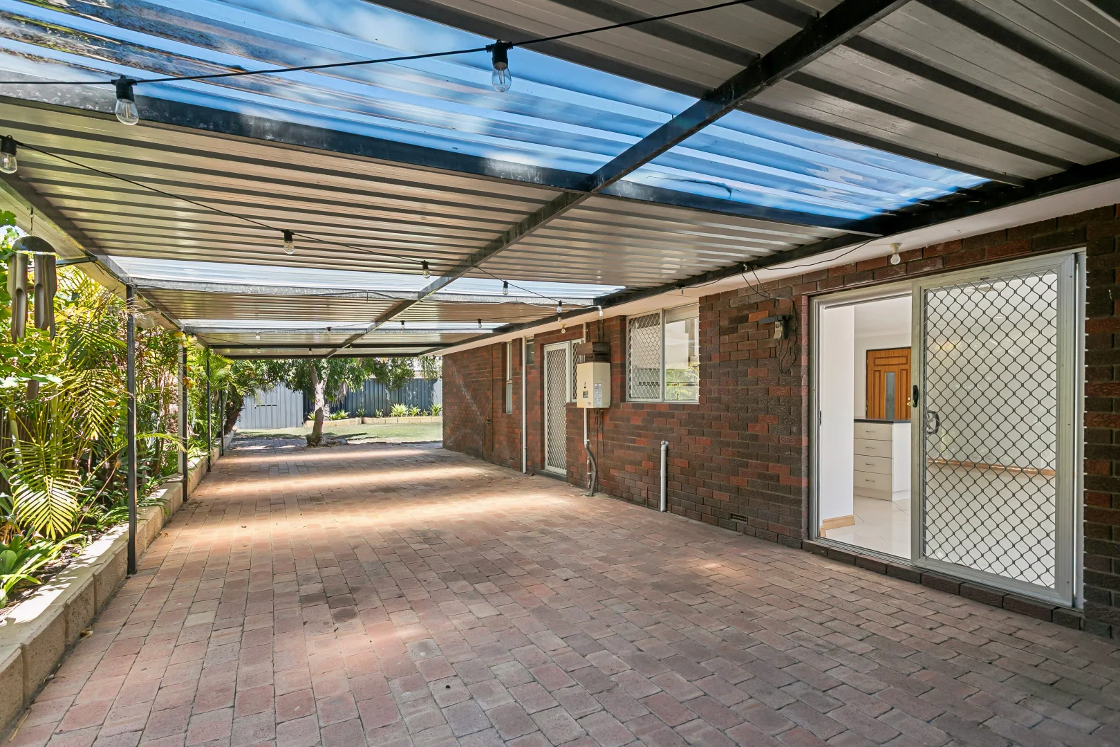 Additional image 21 of 52 Shillington Way, Thornlie WA 6108