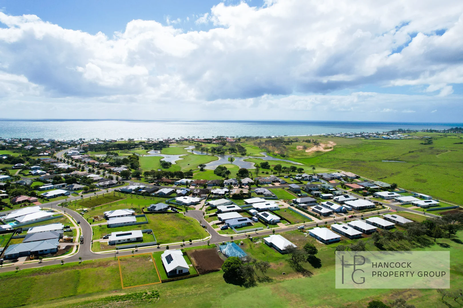 Additional image 2 of 34 Golf View Dr, Coral Cove QLD 4670