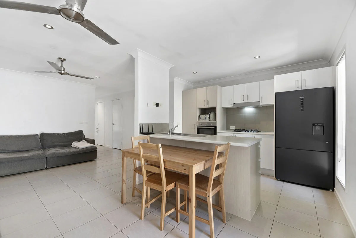 2/15 Collingrove Circuit, Pimpama QLD 4209 photo 3
