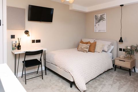 Room 4, Stables Street DE22, Studio to rent