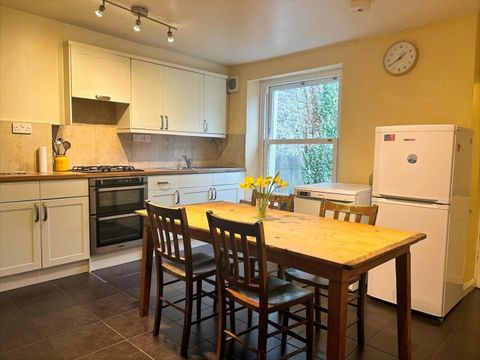 Beaumont Place, Plymouth PL4