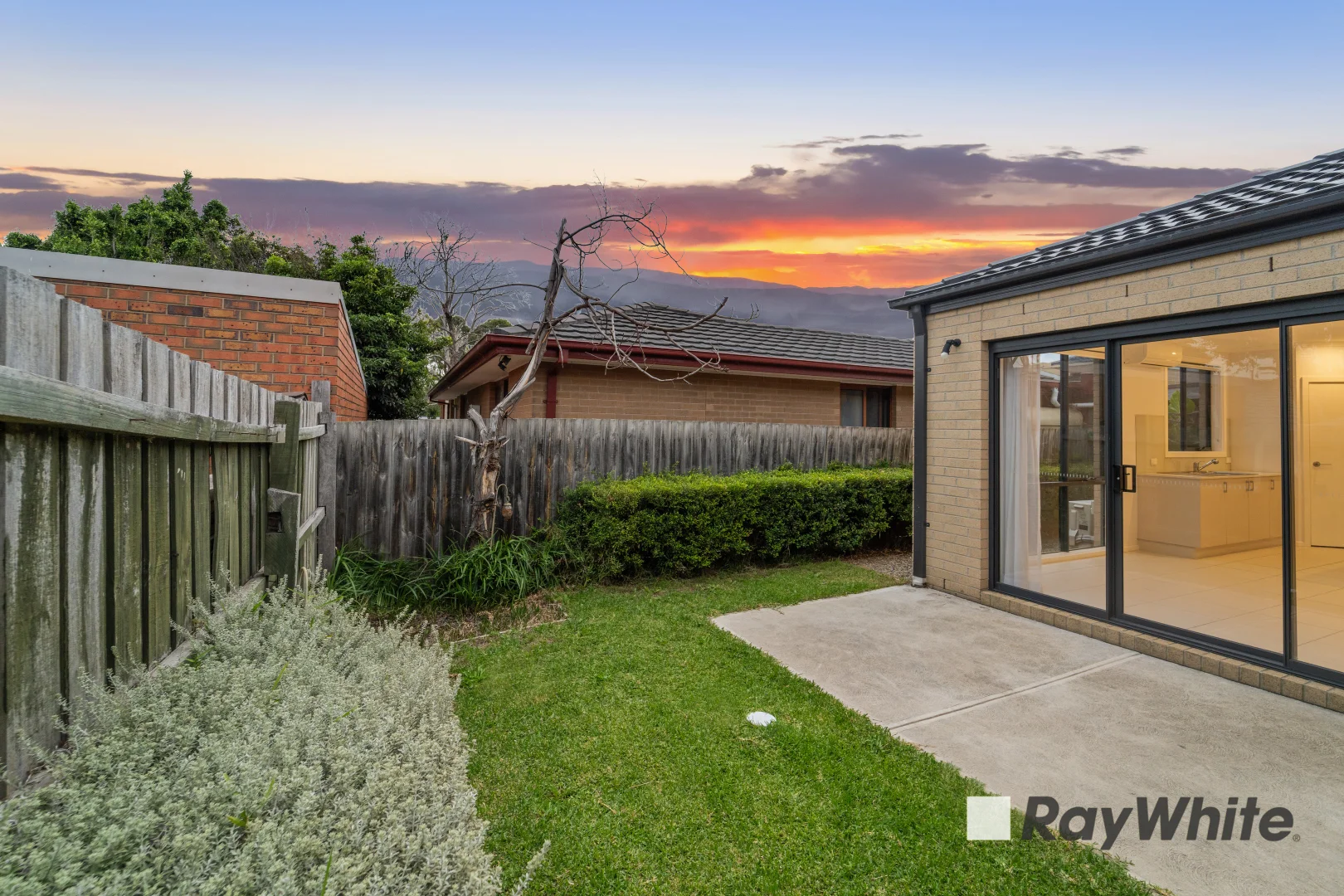 Additional image 12 of 2/82 Prospect Hill Road, Narre Warren VIC 3805