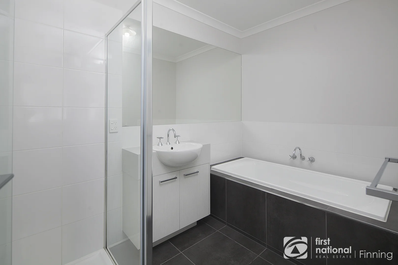 Additional image 8 of 37 Clydevale Avenue, Clyde North VIC 3978