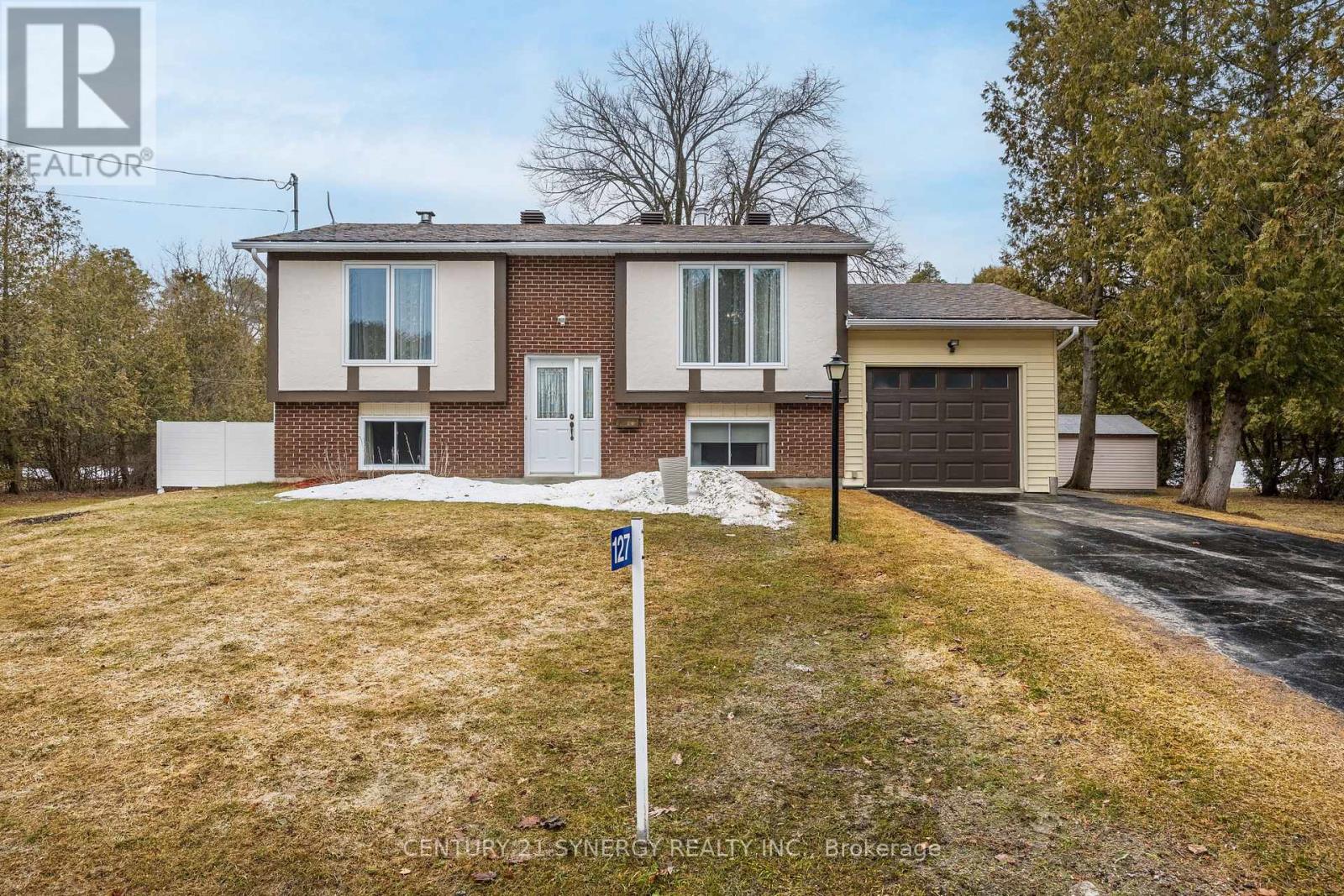 127 SNEDDEN DRIVE