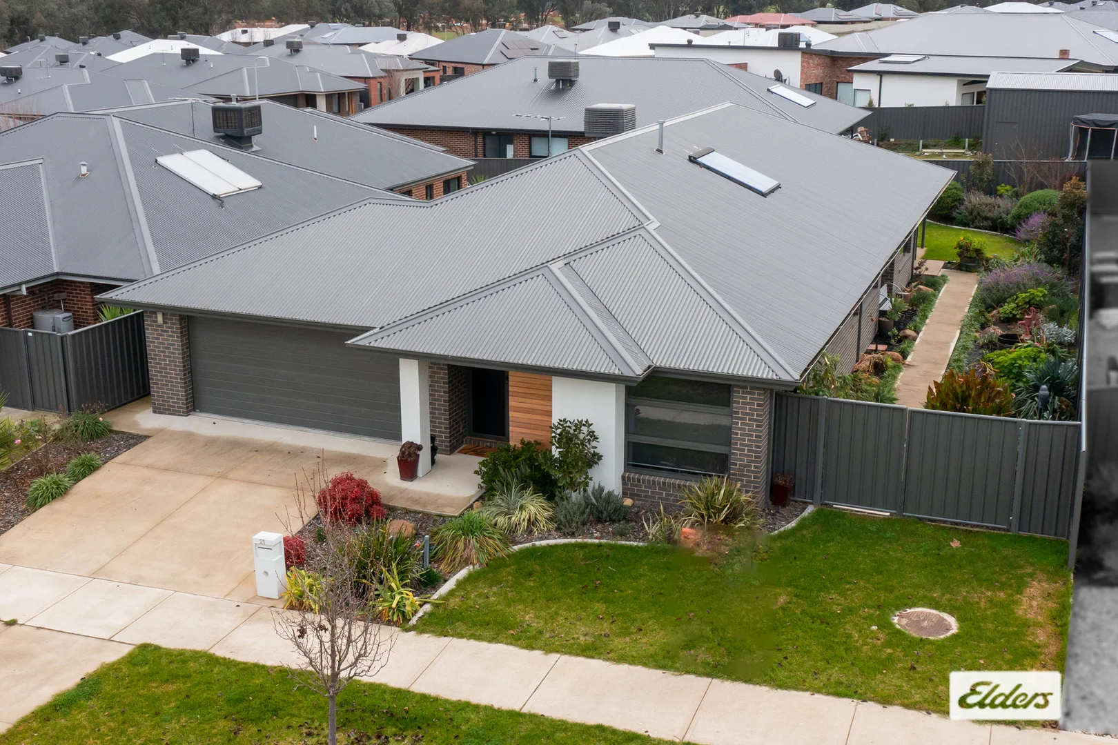 Additional image 14 of 21 Hampshire Boulevard, Leneva VIC 3691