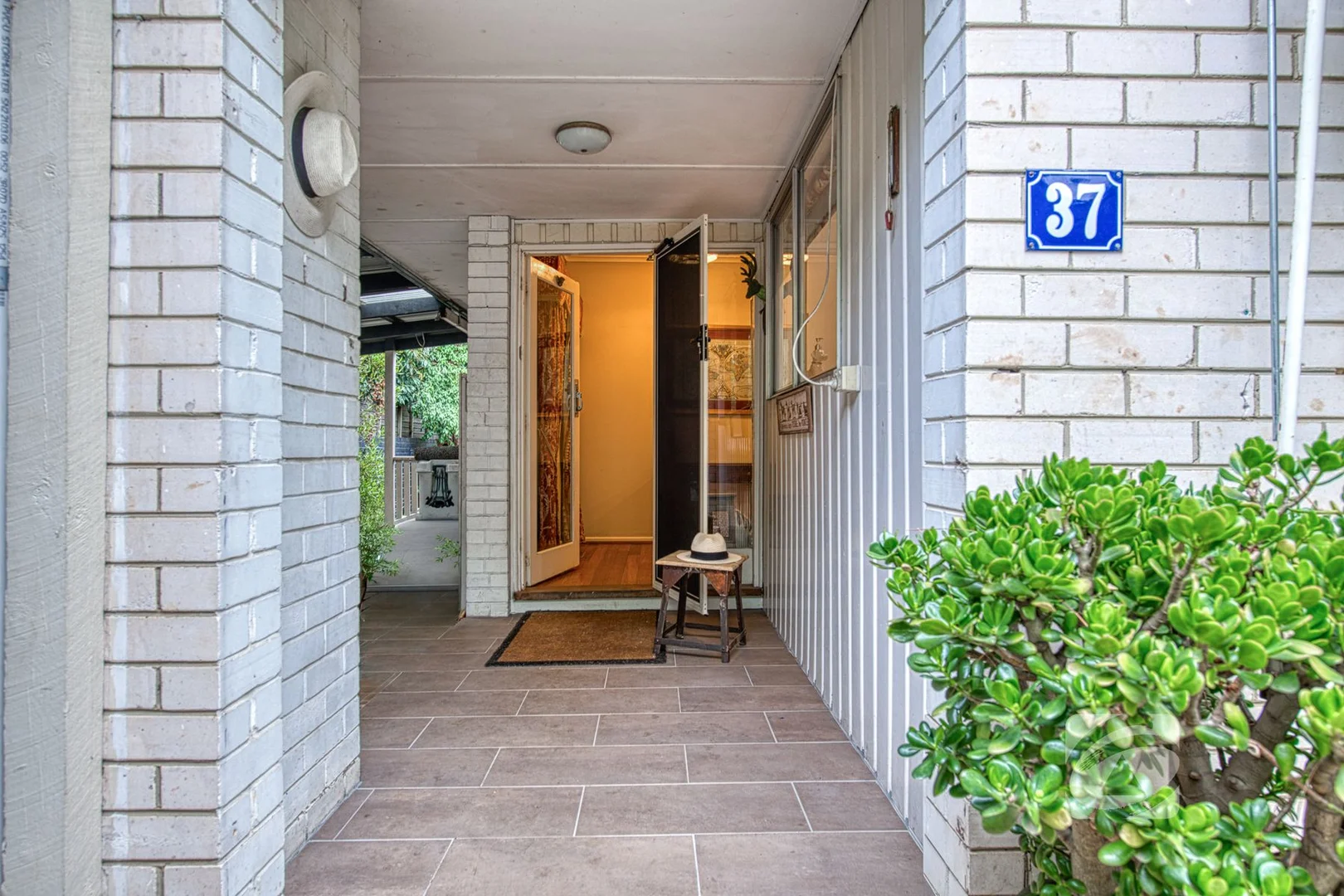 Additional image 4 of 37 Lyall Road, Berwick VIC 3806