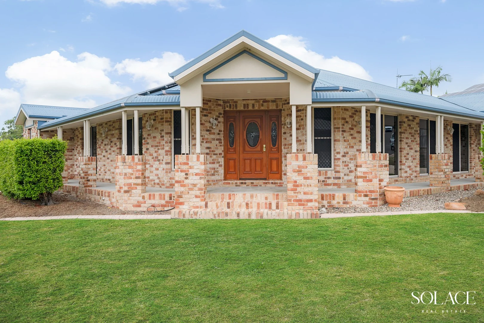 7 Lighthouse Drive, Boyne Island QLD 4680