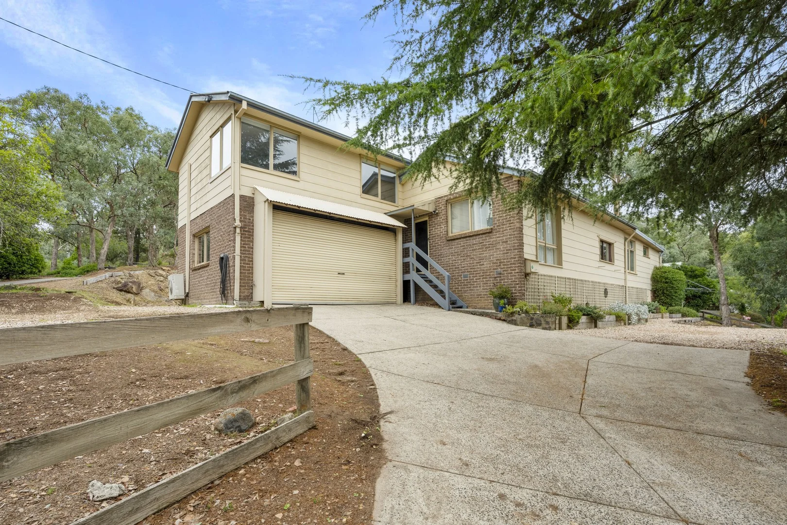 18 Scotts Angle Road, Wattle Glen VIC 3096