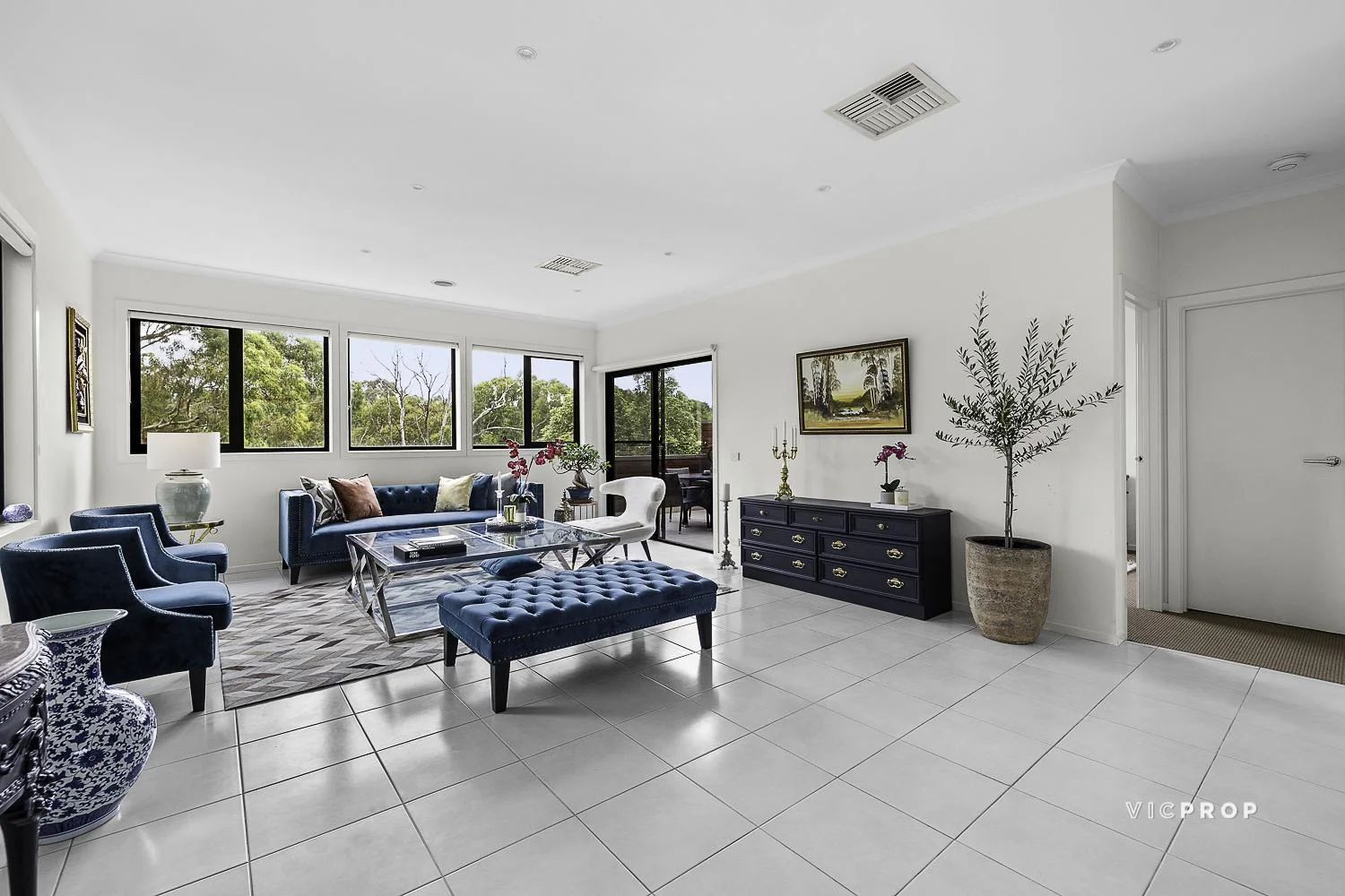Additional image 3 of 48 Zara Close, Bundoora VIC 3083