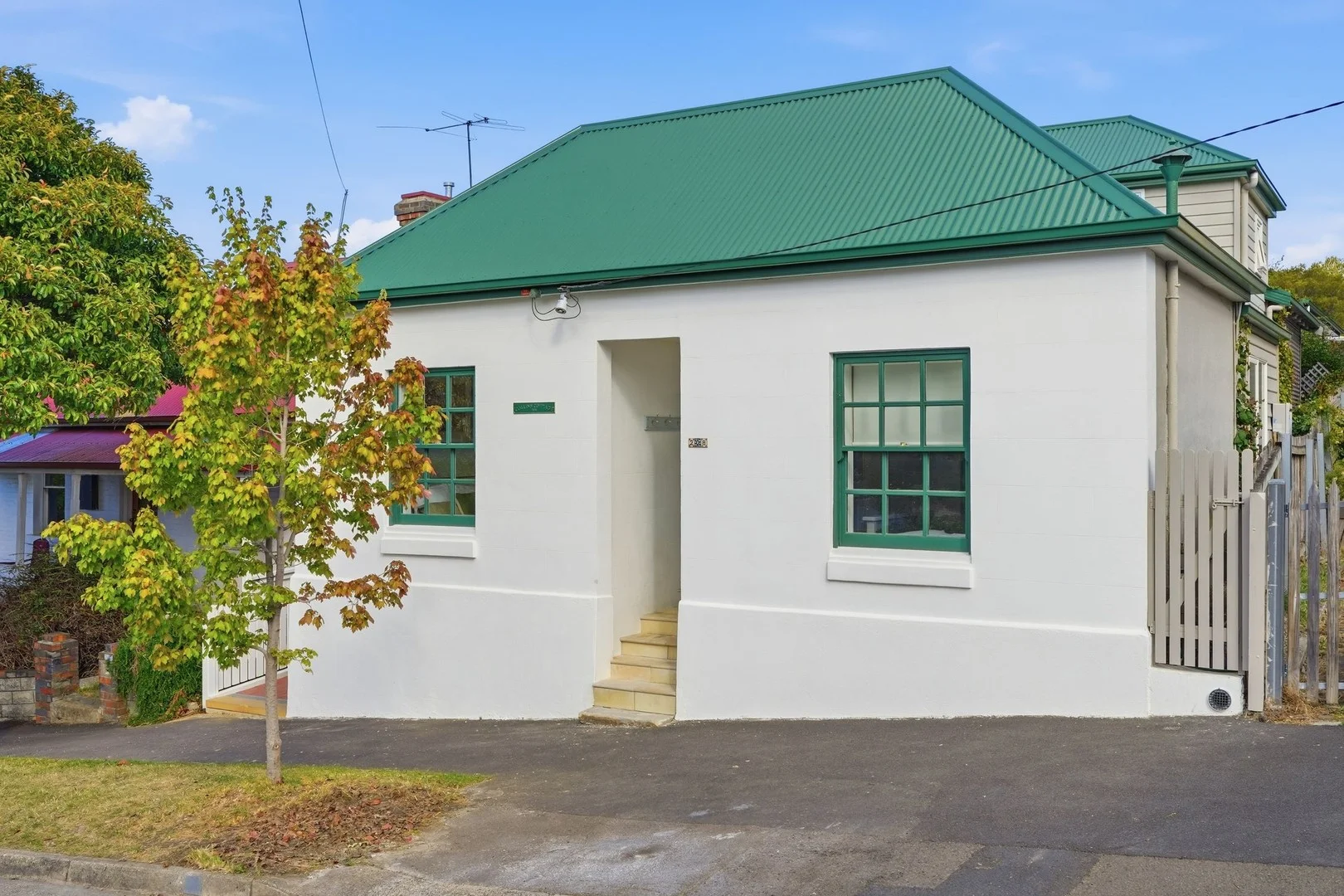 208 Warwick Street, West Hobart TAS 7000