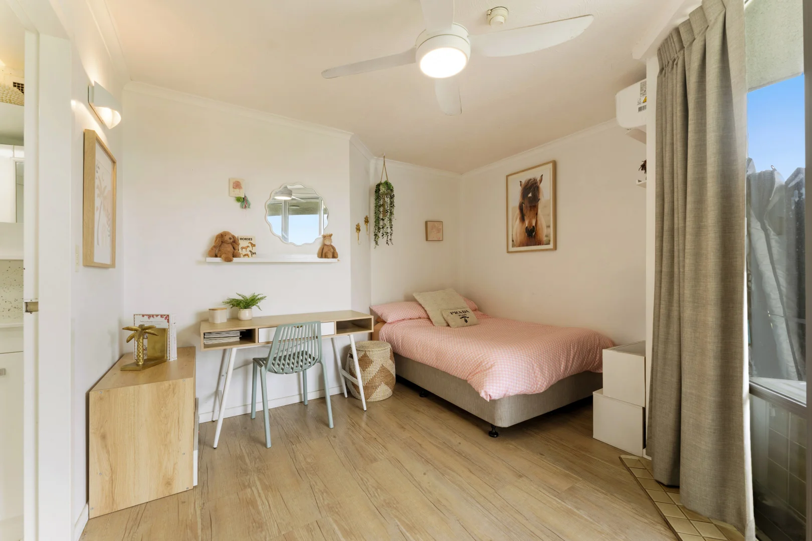 Additional image 18 of 701/255-261 Boundary Street, Rainbow Bay QLD 4225