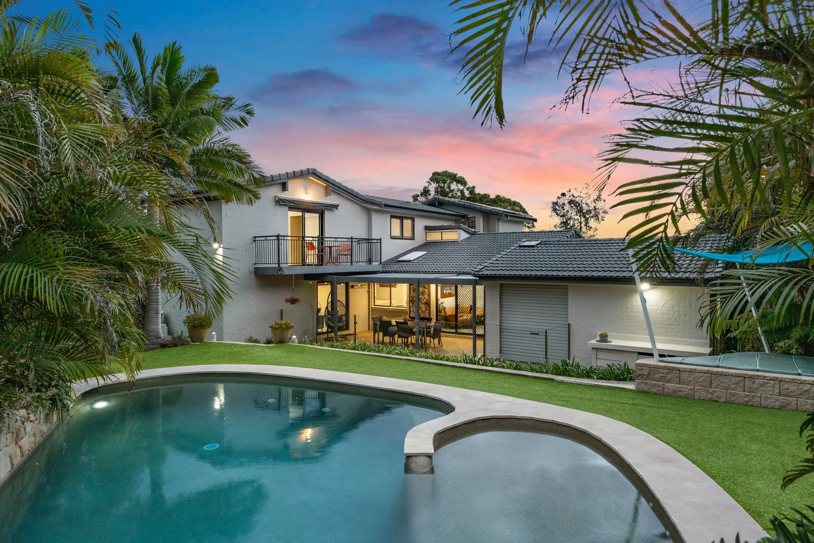 12 Parklands Close, Bateau Bay NSW 2261