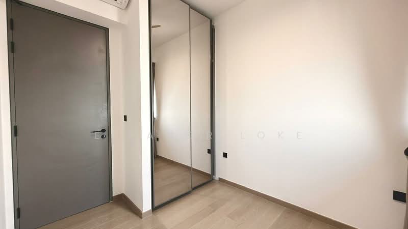 173 Chin Swee Road photo 3