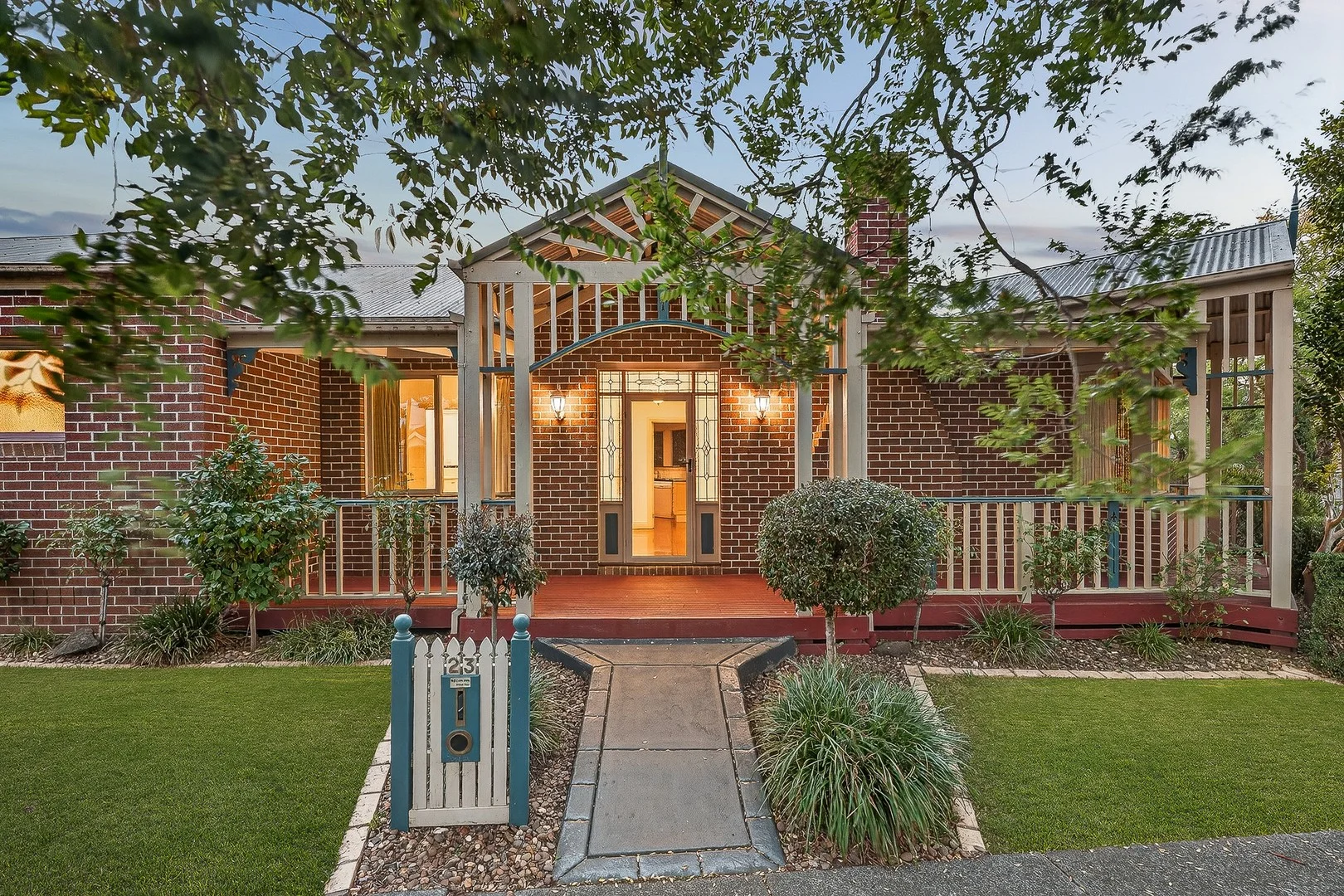 23 Marlesford Crescent, Berwick VIC 3806
