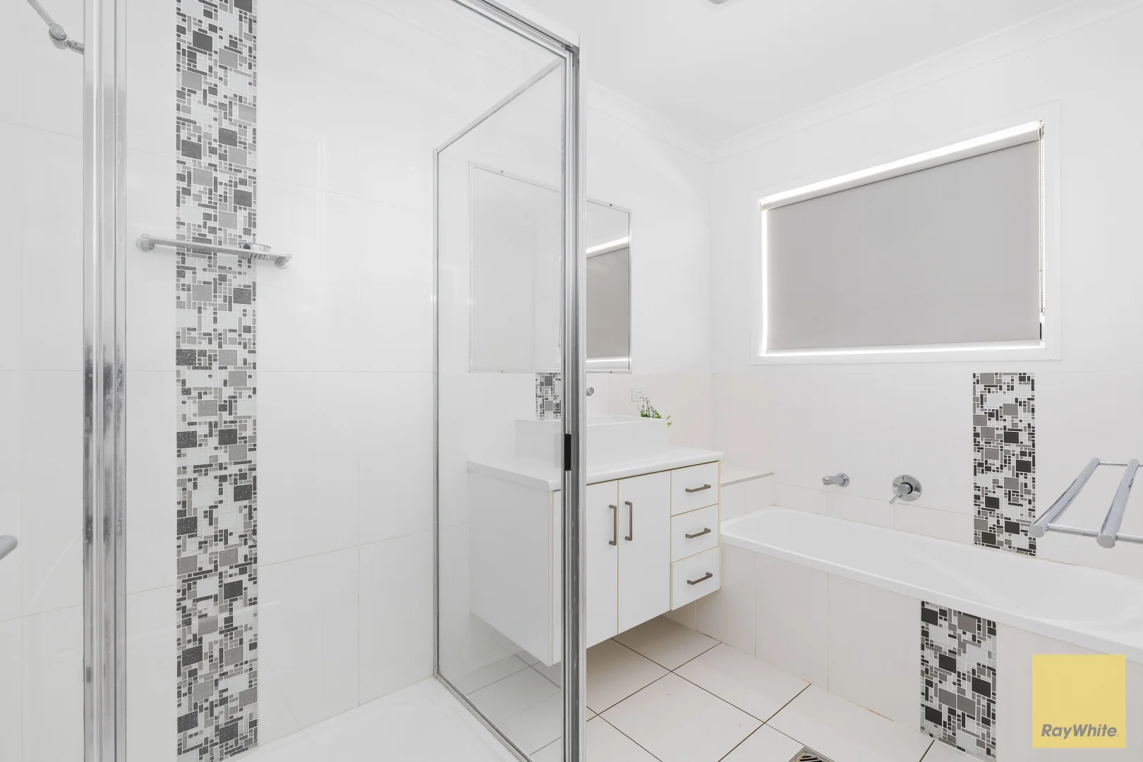 Additional image 15 of 28 Wright Street, Emerald QLD 4720
