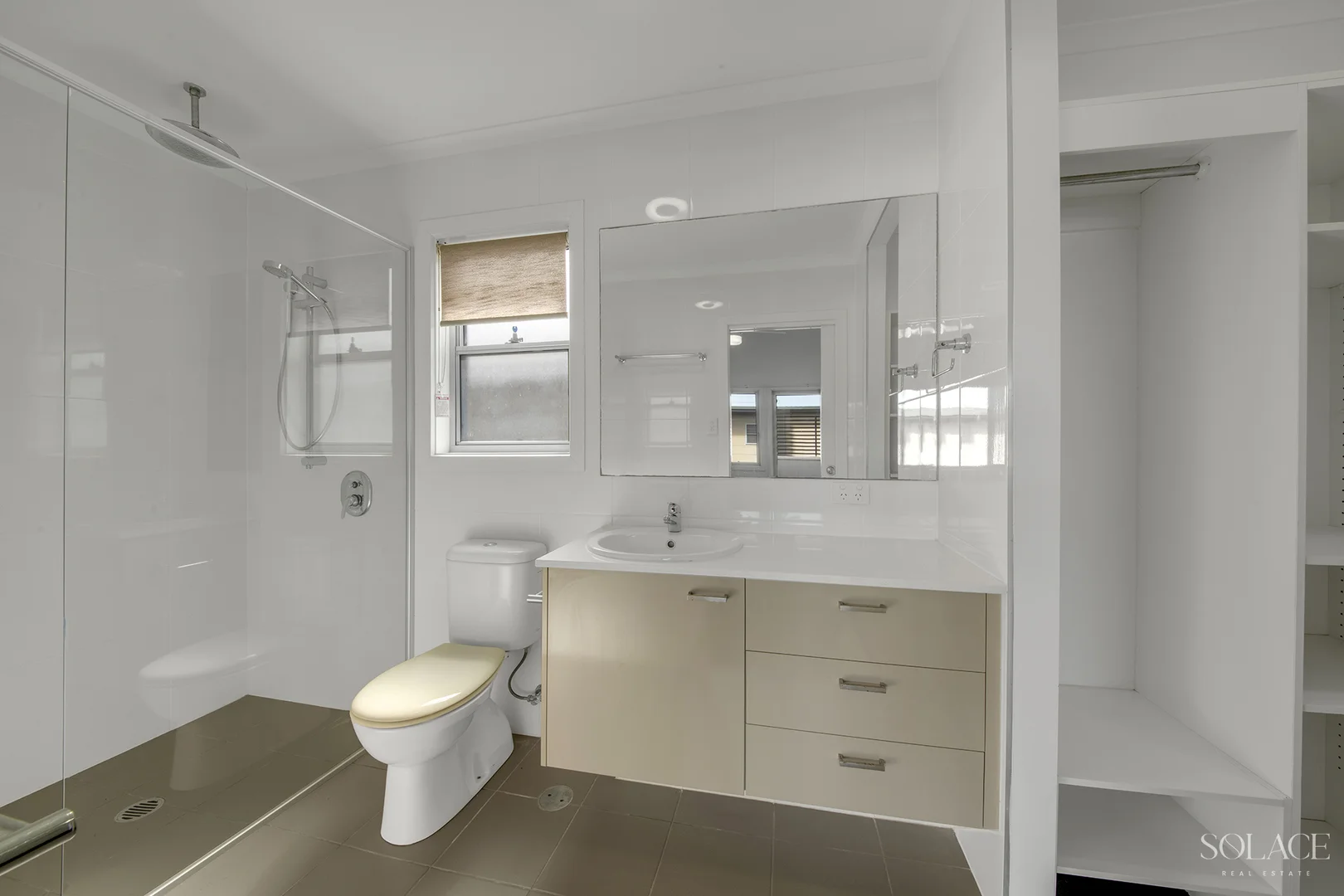 Additional image 13 of 14/10-12 Flinders Street, West Gladstone QLD 4680