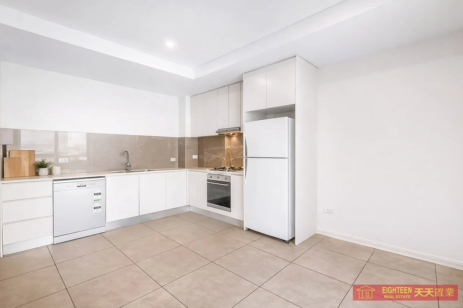 Additional image 3 of 202/690 Princes Hwy, Kogarah NSW 2217
