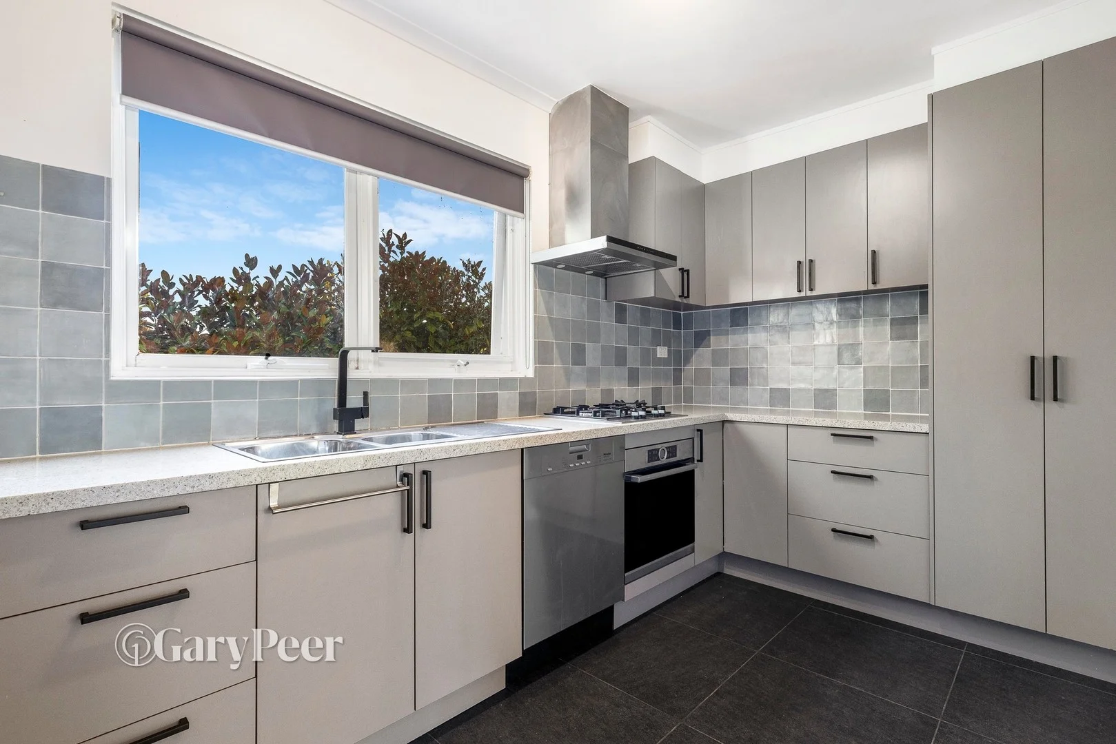 10/9 Barnato Grove, Armadale VIC 3143