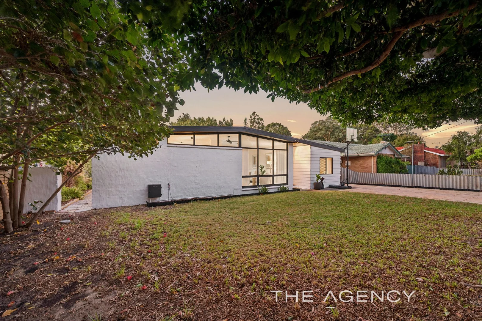 Additional image 30 of 15 Warren Road, Maida Vale WA 6057