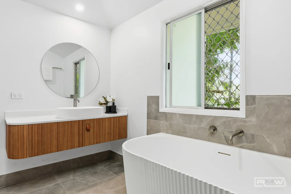 Additional image 23 of 3 Edward Street, Cooee Bay QLD 4703