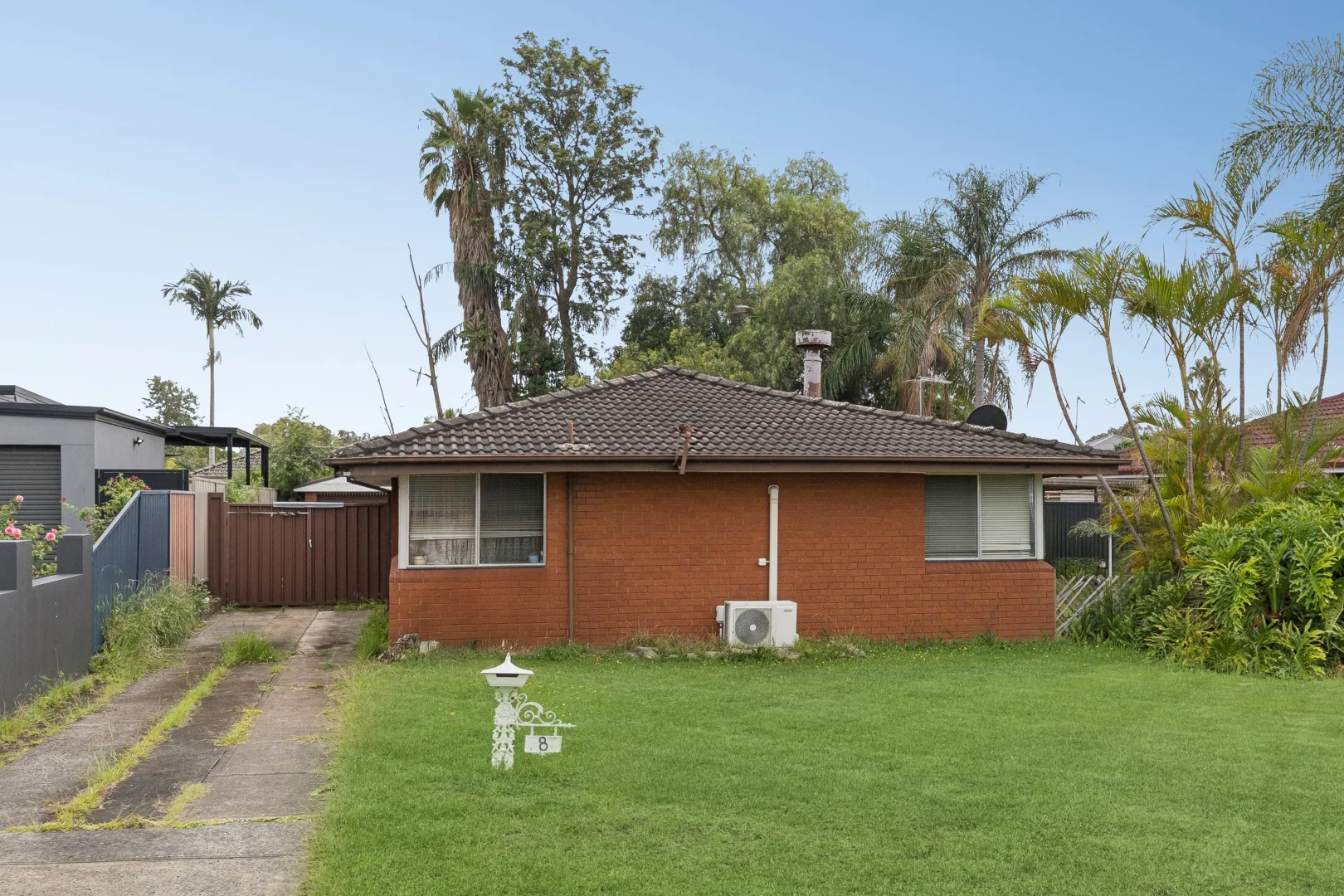 Additional image 3 of 8 Curtis Crescent, Moorebank NSW 2170
