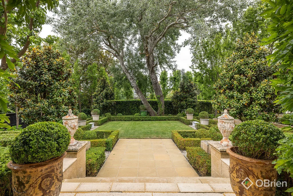 Additional image 15 of 40-42 Rosserdale Crescent, Mount Eliza VIC 3930