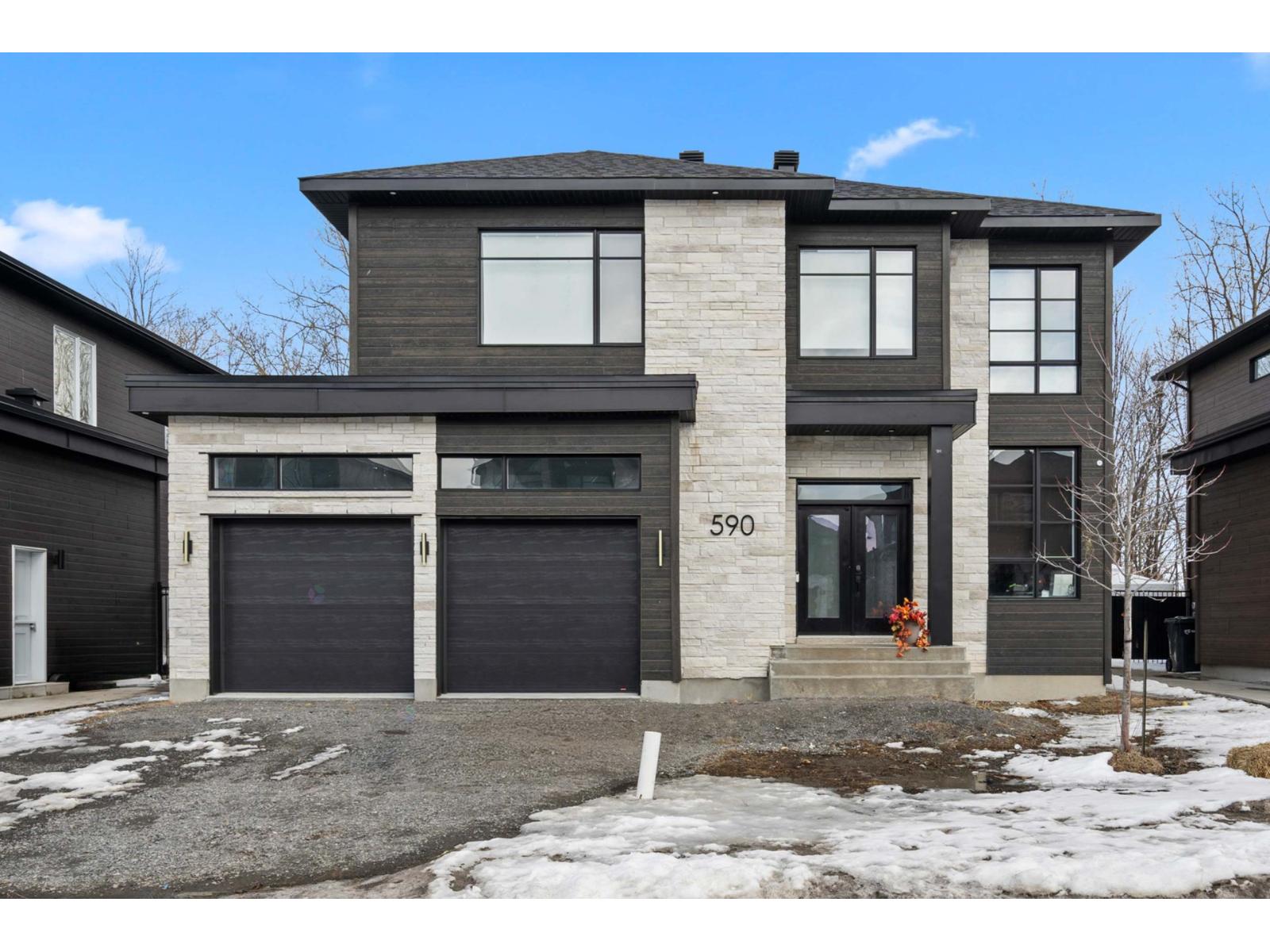 590 Rue de l'Orangerie