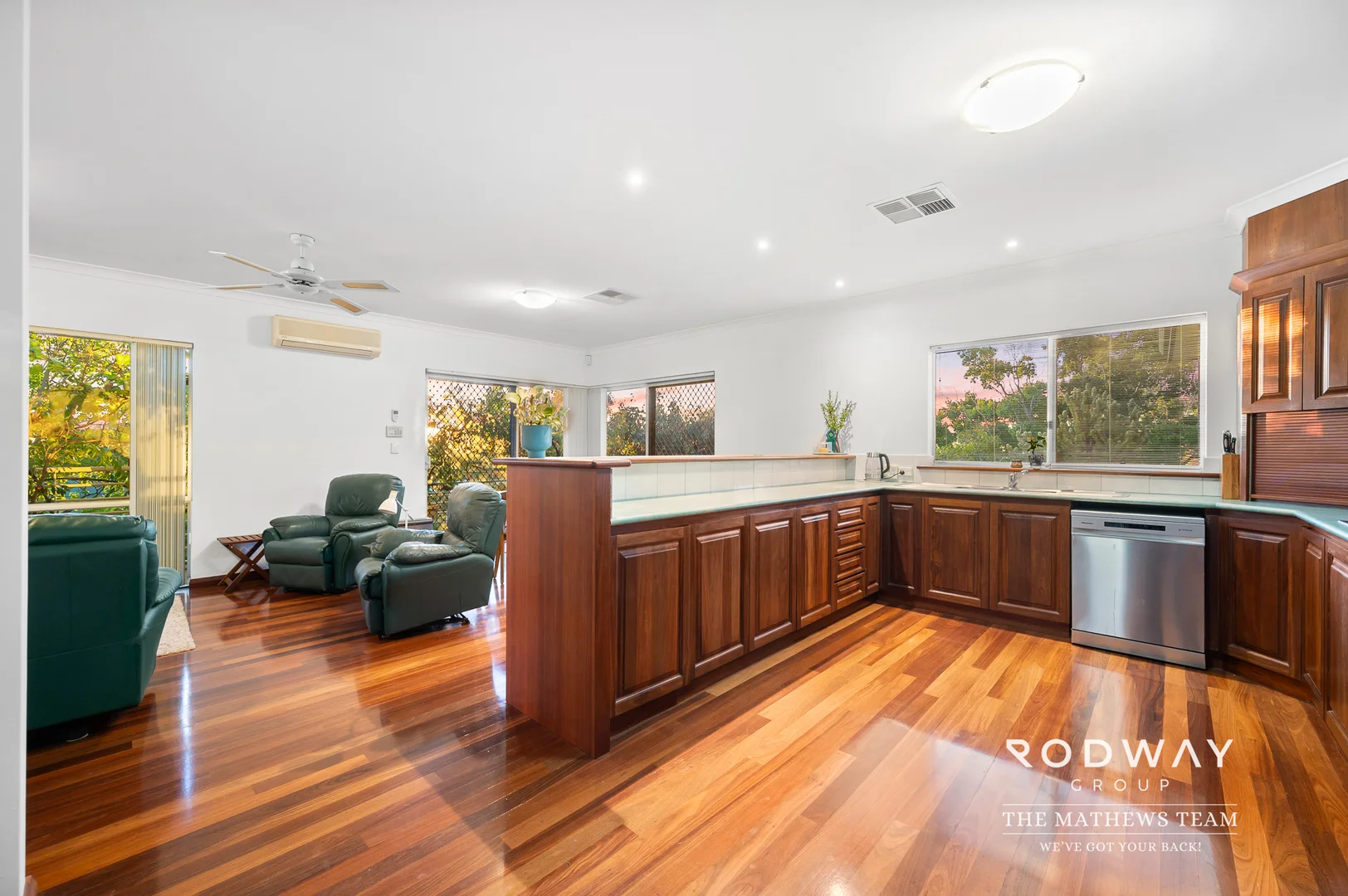 Additional image 16 of 54 Henrietta Avenue, Mount Nasura WA 6112
