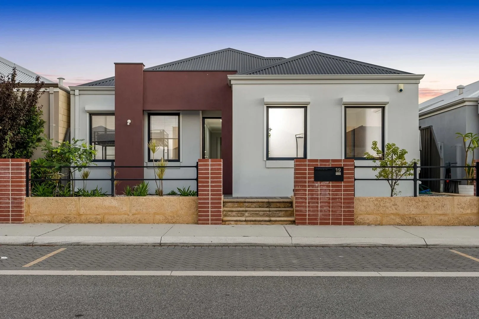 19 Donatti Retreat, Caversham WA 6055