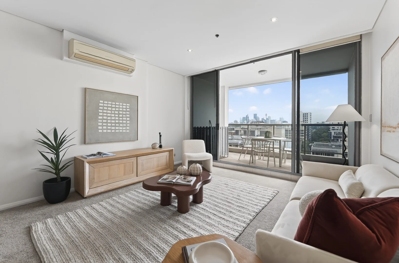 1211/6 Lachlan Street, Waterloo NSW 2017