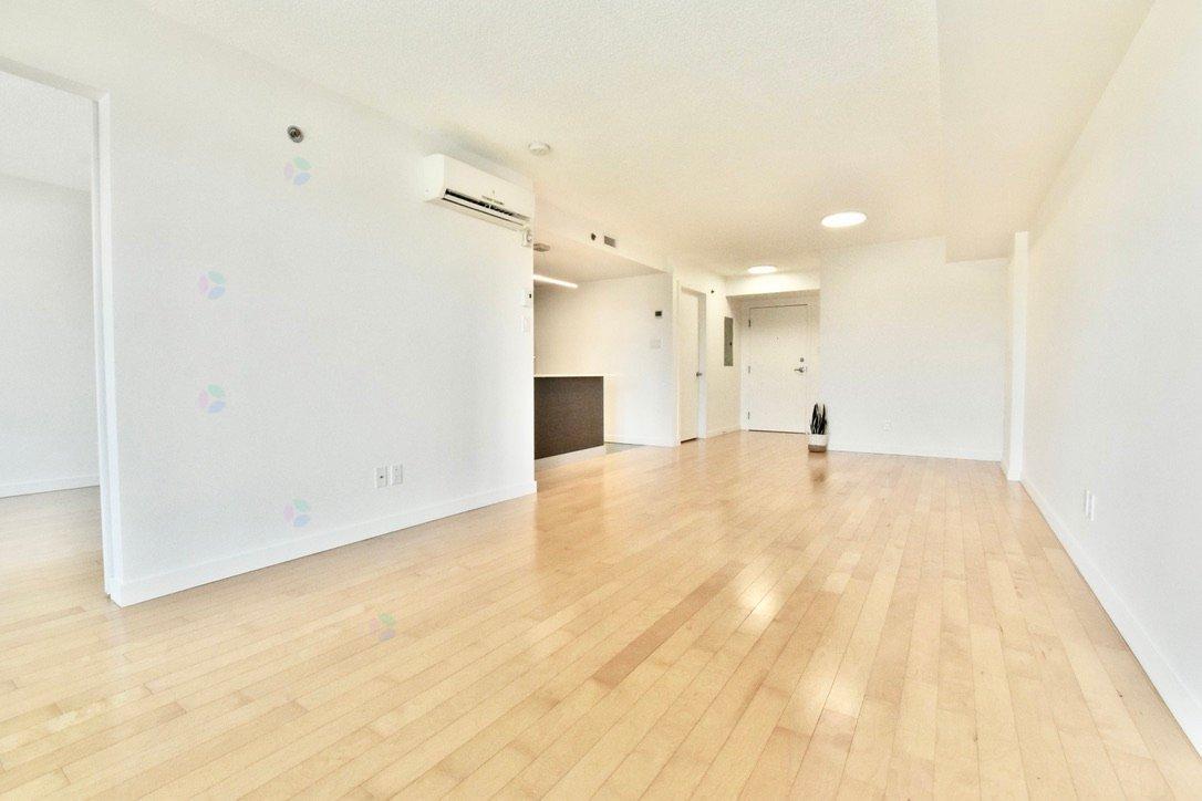 2125 Rue Remembrance