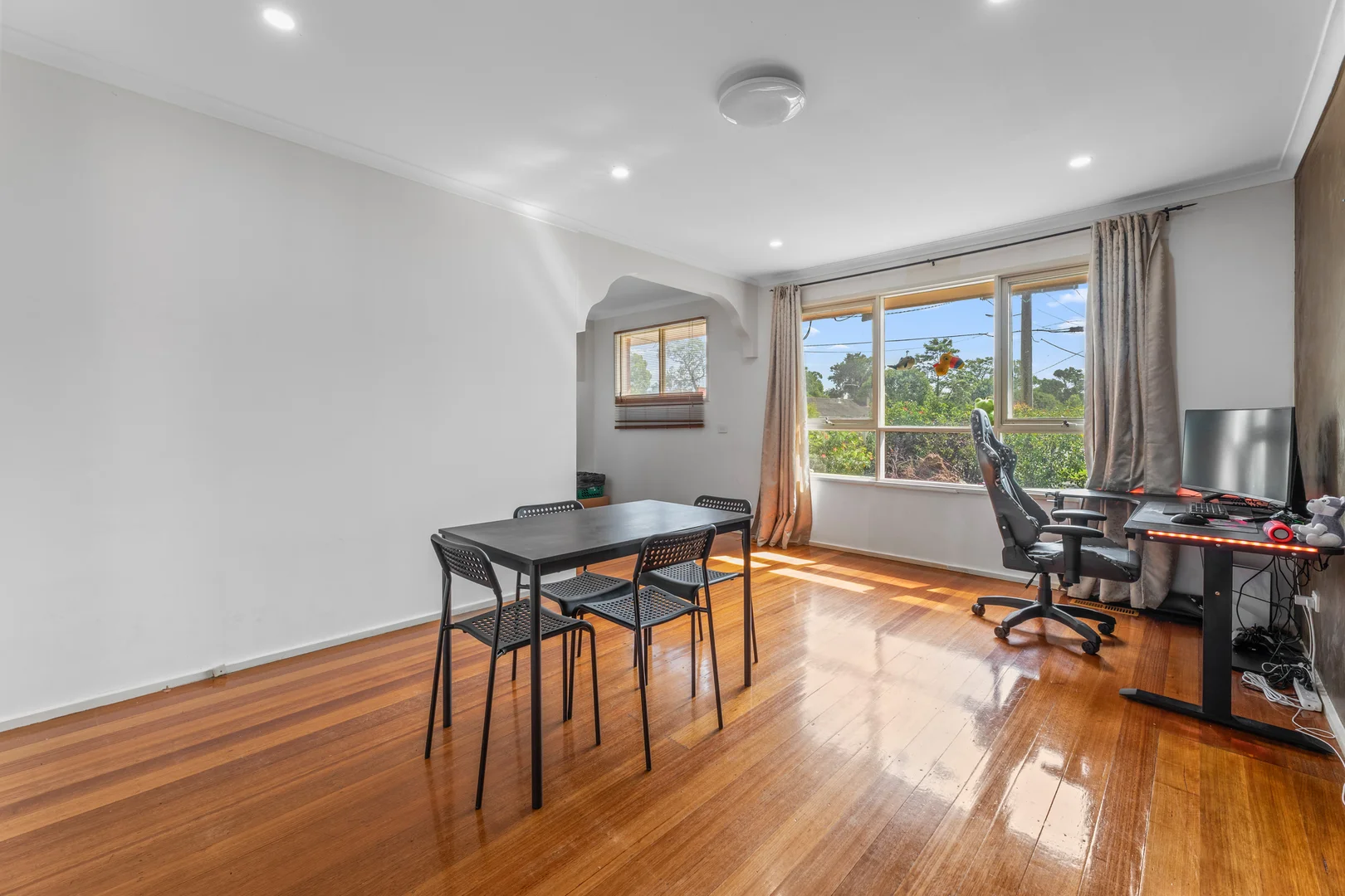 Additional image 2 of 30 Husband Road, Forest Hill VIC 3131
