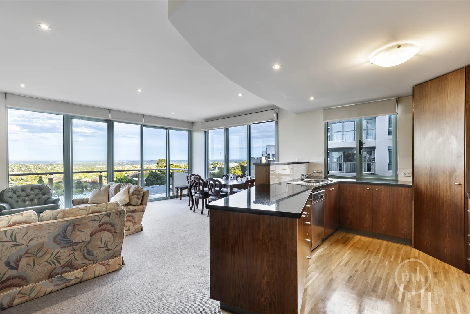 Additional image 2 of 3002/2 Sovereign Point Court, Doncaster VIC 3108