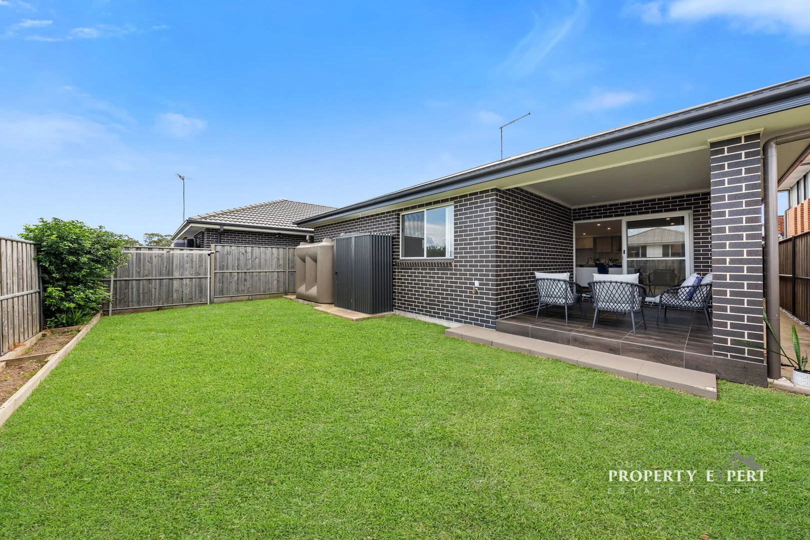 Additional image 16 of 14 Caulfield Parkway, Box Hill NSW 2765